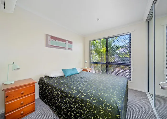 Emerald Motel Apartments