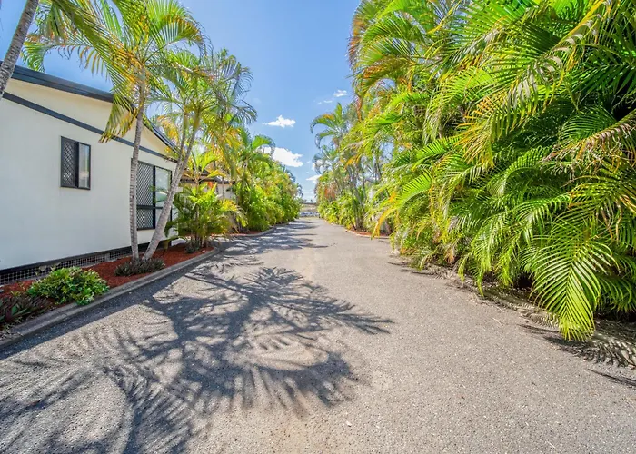 Emerald Motel Apartments