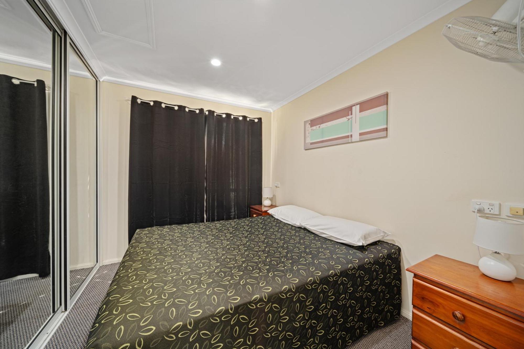 Aparthotel Emerald Motel Apartments Emerald